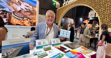 Mancomunidad Axarquía refuerza en París su estrategia de captación del mercado turístico francés Mancomunidad Axarquía refuerza en París su estrategia de captación del mercado turístico francés