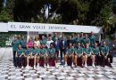 El presidente de la Fundación Cueva de Nerja recibe al Unicaja Baloncesto durante su visita a esta cavidad El presidente de la Fundación Cueva de Nerja recibe al Unicaja Baloncesto durante su visita a esta cavidad